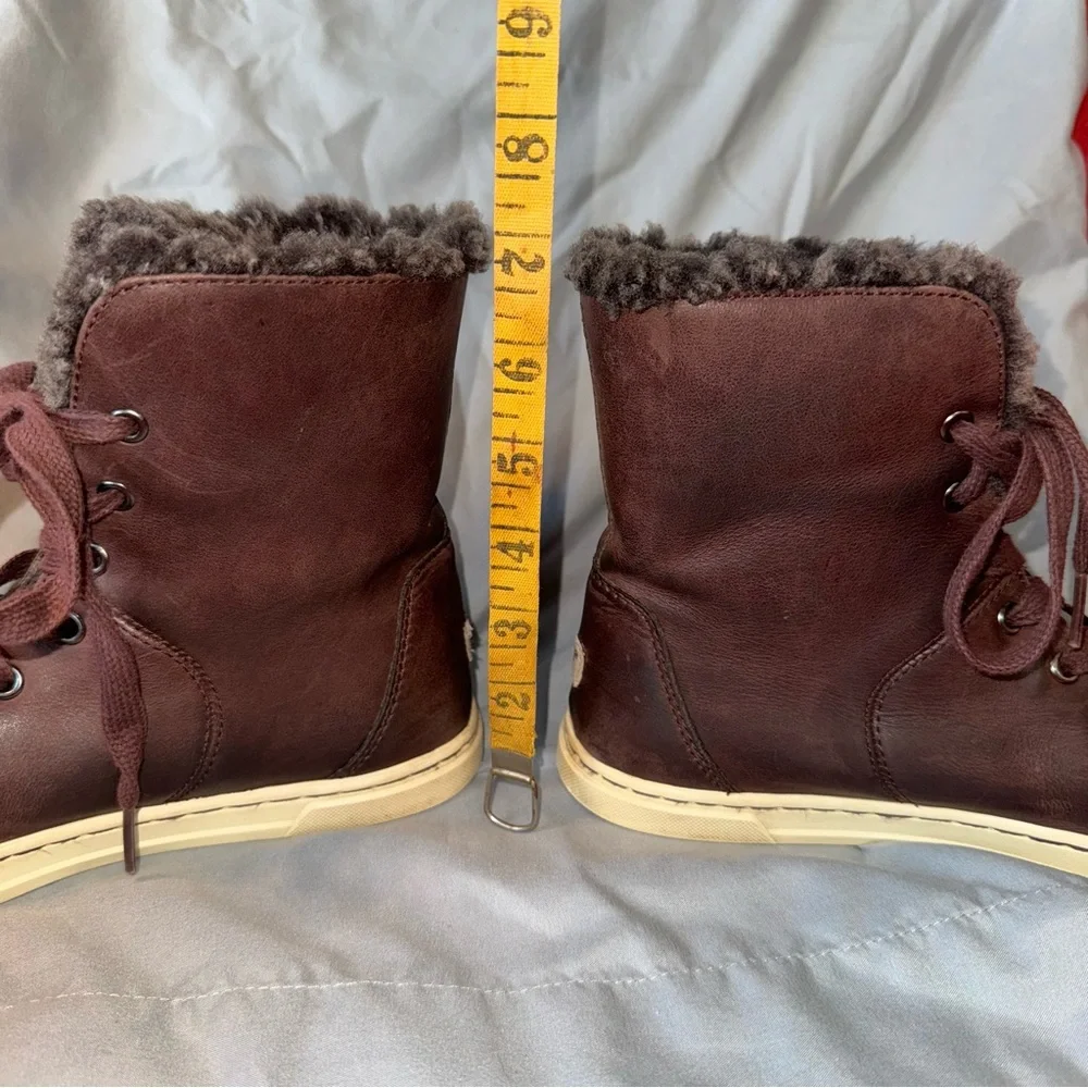 UGG Croft Luxe Quilt Sneaker Boots,‎ Espresso, Women’s Size 6, EUC
